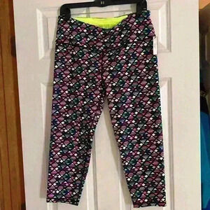 Victorias Secret Knock Out Capris women large geometric design pink green